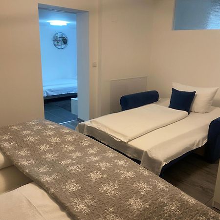 Familie Moisil Villa Daun Eksteriør billede